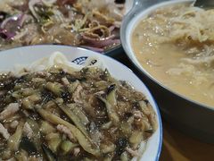 -鹤乡东北菜(崮山路店)