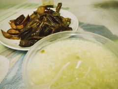 -蓝精灵饺子店