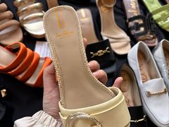 -广州周大福金融中心