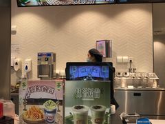 -DQ·蛋糕·冰淇淋(龙湖狮山天街店)