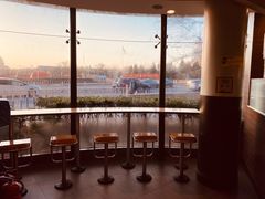 -麦当劳(展览路店)