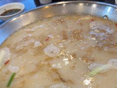 -老来福·非遗酸汤兔(凯旋路店)