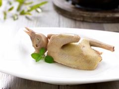 厨娘手撕老乳鸽-小厨娘淮扬菜(清江苏宁广场店)