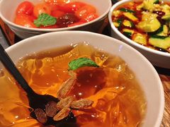 -龙巢盱眙龙虾·牛蛙·烧烤宵夜(八卦岭店)