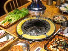 -青瓦炭韩潮烤肉(花园道店)