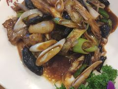 海参蹄筋-东北人家铁锅炖(鞍山路店)