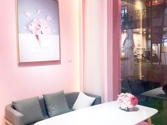 -金私燕鲜炖燕窝(万达店)