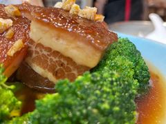 红酒红烧肉-万重锦·人文川菜馆(骡马市店)