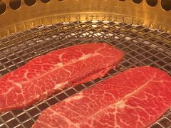 -铭牛烧肉·和牛海鲜自助(高新月牙湖店)