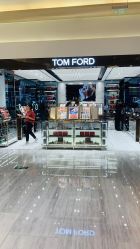 门面-TOM FORD