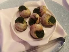 -广州塔卢特斯法国旋转餐厅