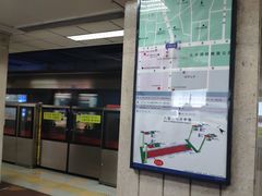 -八宝山(地铁站)