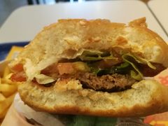 小皇堡-汉堡王(EAC欧美中心店)