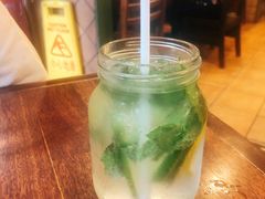 百香果柠檬薄荷苏打-玛格萝妮比萨屋(陆家浜路店)