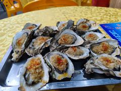 蒜蓉辣椒生蚝-蚝哥花姐湛江烤生蚝(美丽湾市场店)