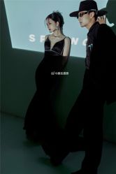 -至臻微拉婚纱摄影