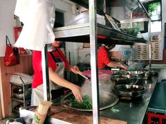 -修记牛杂店(同华东一路店)