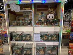 -泡泡玛特POPMART(侨福芳草地店)