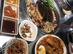 -韩聚屋韩国烤肉餐厅(新北万达店)