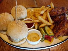 -Geneva日内瓦餐厅(西郊宝成花苑店)