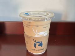 -瑞幸咖啡(共和世家财院路店)