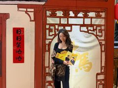 -虹桥艺术中心