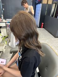 -藤野造型烫发染发