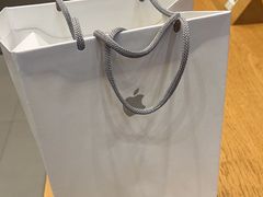 -Apple零售店(华贸购物中心店)
