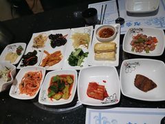 -青松馆韩国料理(香港中路佳世客店)