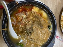 -曹宝林砂锅麻辣烫(星光路店)