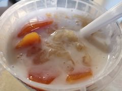 鲜奶雪耳炖木瓜-炖物24章·顺时轻养茶(黄龙店)