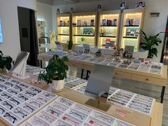 -康利眼镜·蔡司战略合作店(龙泉书房店)