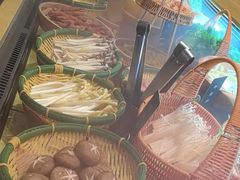 -一绪に寿喜烧(虹悦城店)