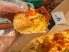 咸蛋黄卷边-达美乐比萨(天竺店)