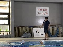 -美再晨游泳馆(新江湾店)