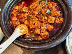 -万重锦·人文川菜馆(骡马市店)