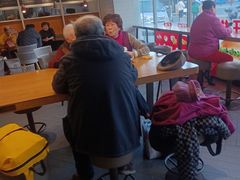 -肯德基(成山路地铁站店)