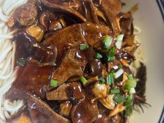 -沪西老弄堂面馆(定西路店)