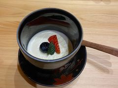 牛奶布丁-鮨青(恒基名人购物中心店)