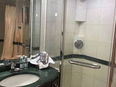 -汕头金海湾大酒店(万象城店)