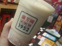 -兰芳园丝袜奶茶
