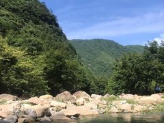 -雅鲁激流探险漂流