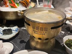 -半岛翡丽海鲜自助餐厅(观风亭店)