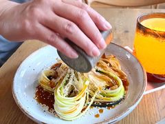 生节瓜姜片沙拉-BOR Eatery(安福路店)