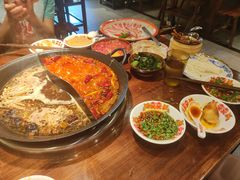 -胖姐社区老火锅(北京总店)