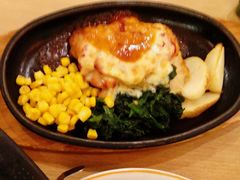 -萨莉亚意式餐厅(特力时尚汇店)