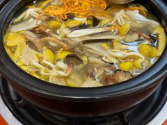 -菌之家·专业纯野生菌火锅·特色炒菌