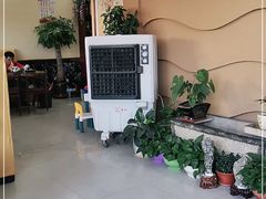 -壹阁胡羊焖饼(特色小吃街店)
