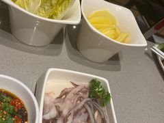 -海底捞火锅(金山百联店)