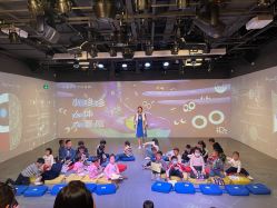 -小鸡哆哆故事屋·儿童乐园(嘉里城店)